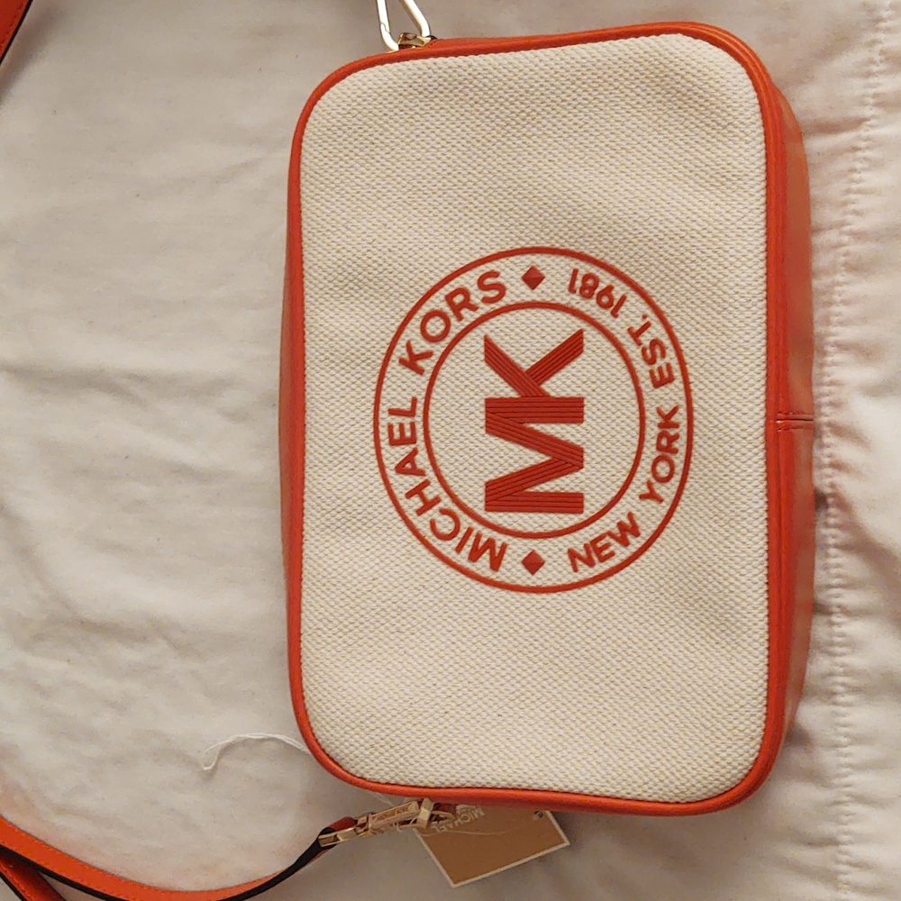Michael Kors Crossbody